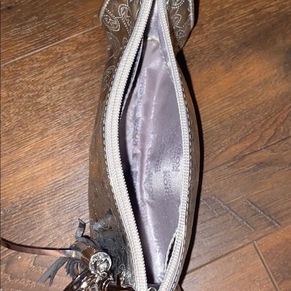 Michael Kors clutch - Picture 4 of 5